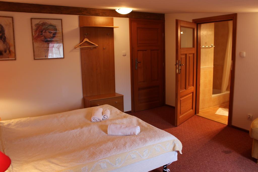 Apartament Stara Kamienica คัทเซิร์น ภายนอก รูปภาพ